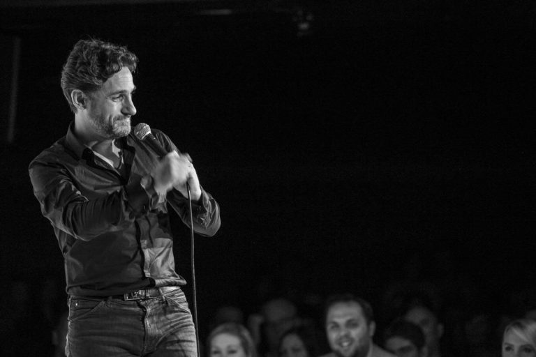 Tom Stade live on Stage